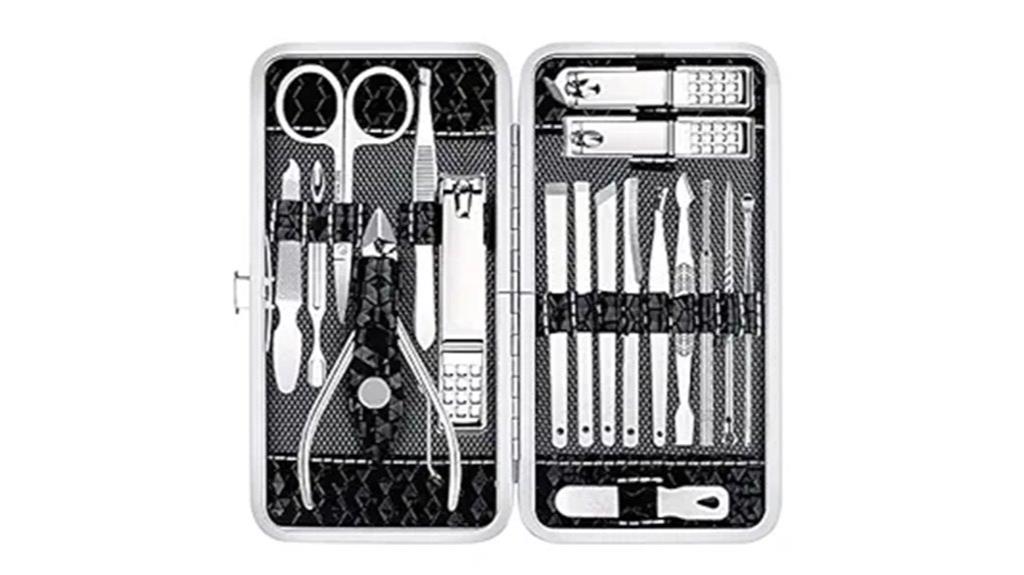 travel case nail clippers