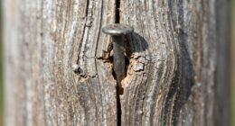 cracks move downward naturally