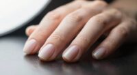 nail photos lighting tips